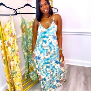 ⭐️NEW⭐️Jacky Tie Dye Maxi Dress With Pockets